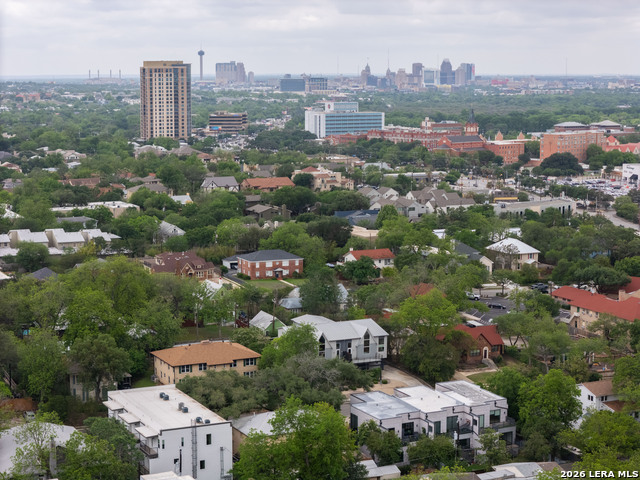 Image 38 of 43 For 128 Marcia Pl