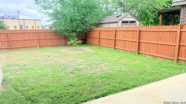 Image 27 of 29 For 8710 Kallison Arbor