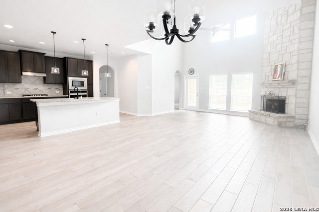 Image 3 of 29 For 8710 Kallison Arbor