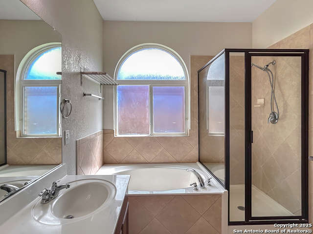 Image 23 of 27 For 13820 Blakeville