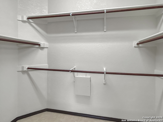 Image 25 of 27 For 13820 Blakeville