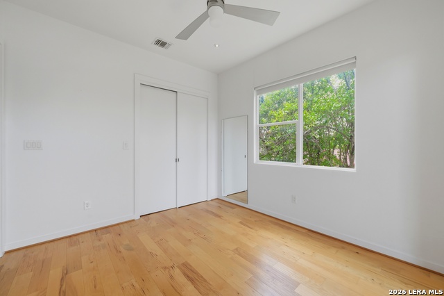 Image 15 of 31 For 128 Marcia Pl  202