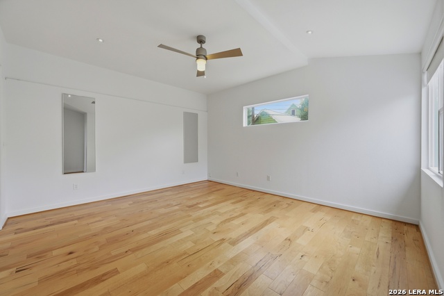 Image 17 of 31 For 128 Marcia Pl  202