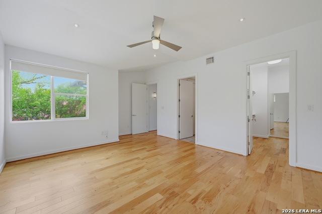 Image 18 of 31 For 128 Marcia Pl  202