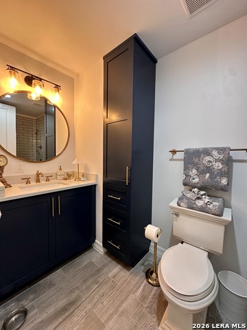 Image 13 of 14 For 7709 Broadway  227