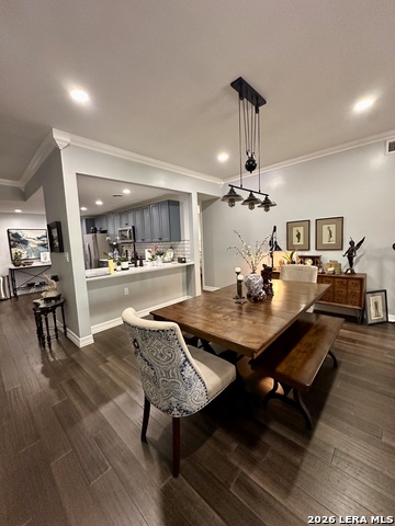 Image 6 of 14 For 7709 Broadway  227