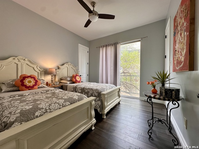 Image 9 of 14 For 7709 Broadway  227