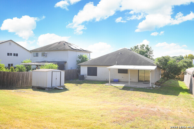 Image 2 of 9 For 6927 Raintree Path