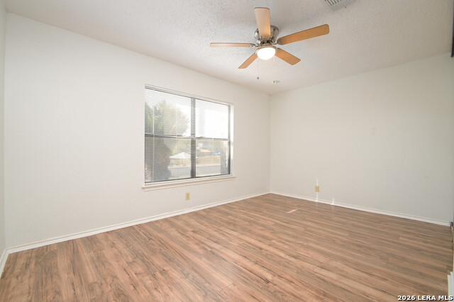 Image 9 of 9 For 6927 Raintree Path