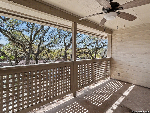 Image 19 of 23 For 12446 Starcrest Dr  312