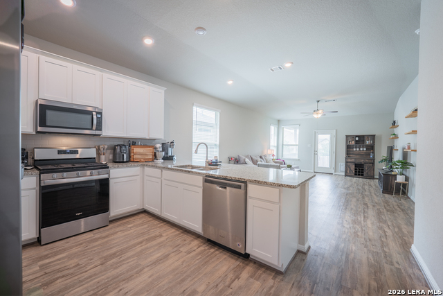 Image 7 of 28 For 4915 Ranahan