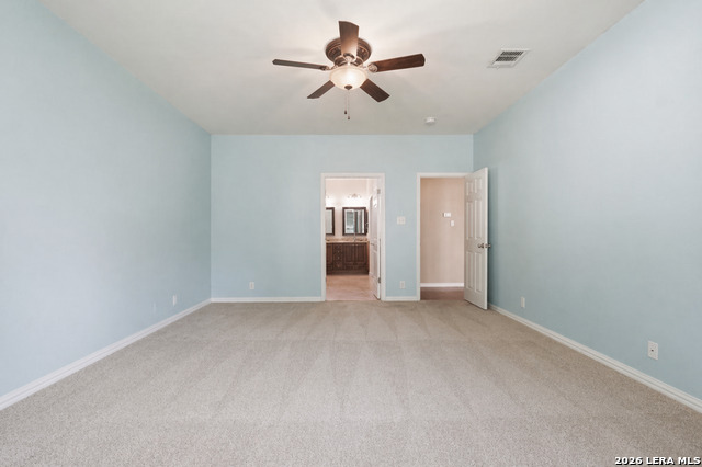 Listing photo id 13 for 4719 Emden Hollow