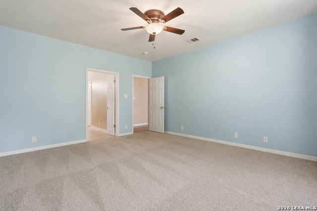 Listing photo id 14 for 4719 Emden Hollow