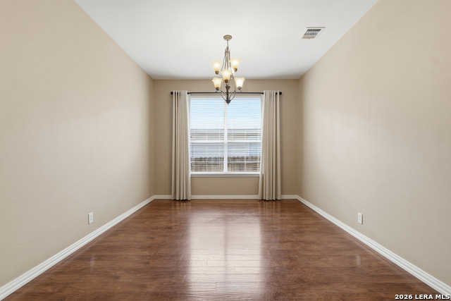 Listing photo id 19 for 4719 Emden Hollow