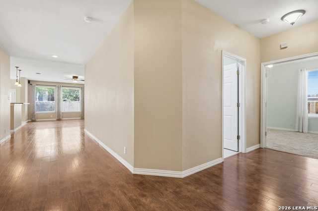 Listing photo id 23 for 4719 Emden Hollow