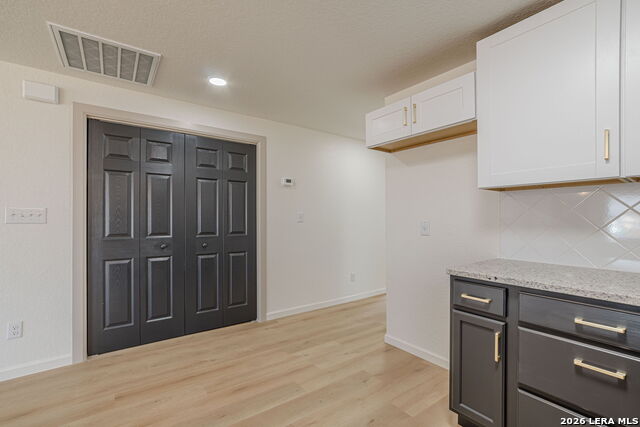 Image 10 of 23 For 508 Hickory  