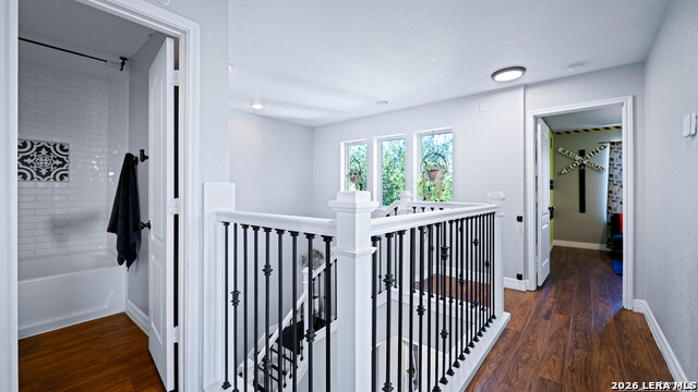 Image 17 of 33 For 3514 Volunteer Way