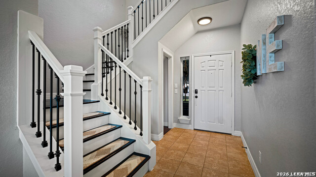 Image 6 of 33 For 3514 Volunteer Way