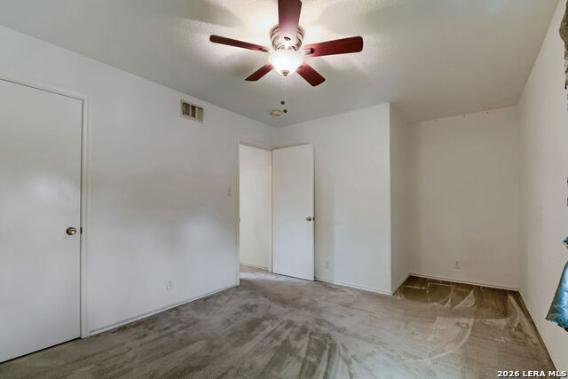 Image 17 of 22 For 9647 Sekula Dr