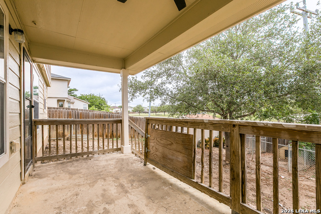 Image 24 of 32 For 8034 Shumard Oak Dr