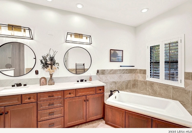 Image 20 of 40 For 13401 Vista Del Rey