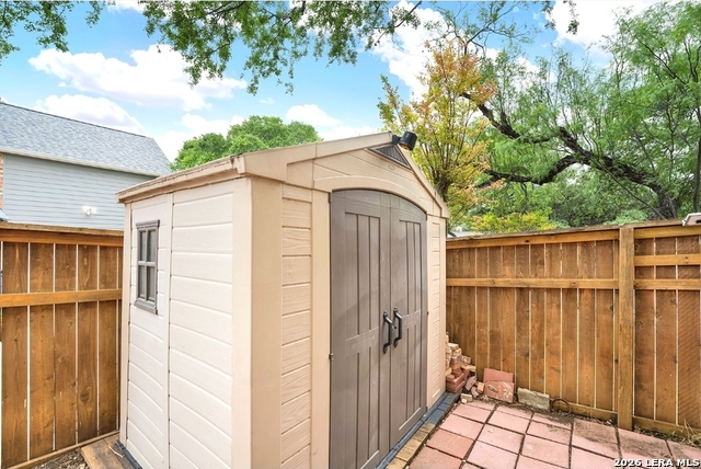 Image 36 of 40 For 13401 Vista Del Rey