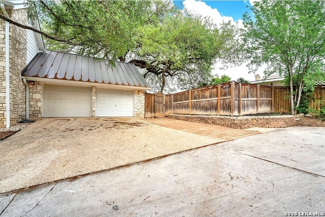 Image 39 of 40 For 13401 Vista Del Rey