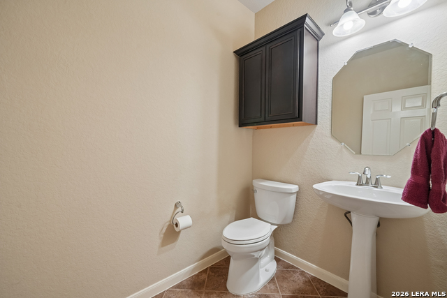 Image 16 of 37 For 865 Santa Cruz