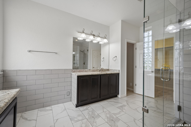 Image 19 of 37 For 865 Santa Cruz