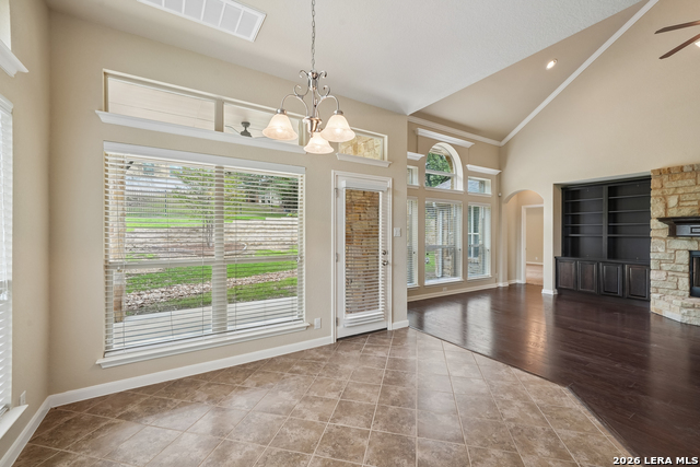 Image 6 of 37 For 865 Santa Cruz