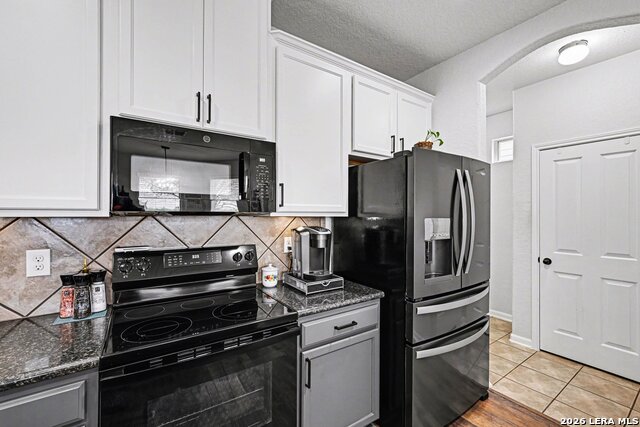 Image 17 of 39 For 5409 Caraway Bnd