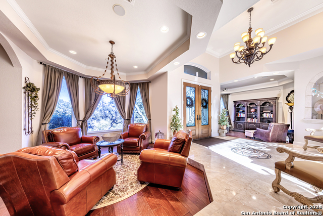 Image 10 of 64 For 112 Los Colinas