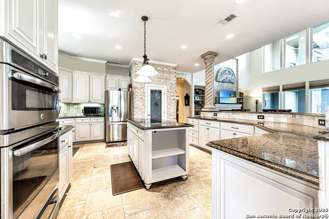 Image 13 of 64 For 112 Los Colinas