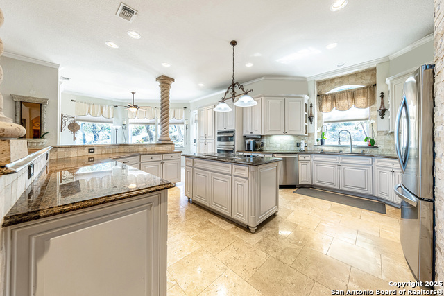 Image 16 of 64 For 112 Los Colinas