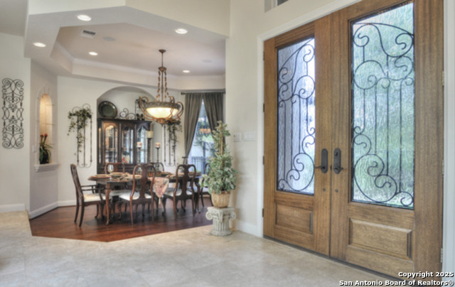 Image 5 of 64 For 112 Los Colinas