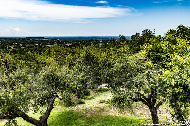 Image 51 of 64 For 112 Los Colinas