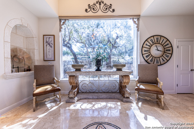 Image 6 of 64 For 112 Los Colinas