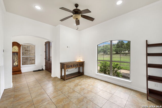 Image 10 of 49 For 31621 Retama Rdg