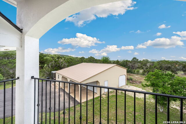 Image 39 of 49 For 31621 Retama Rdg