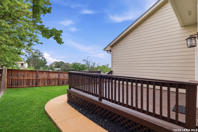 Image 28 of 39 For 24934 Crescent Trce