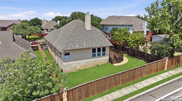 Image 32 of 39 For 24934 Crescent Trce