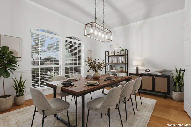 Image 4 of 39 For 24934 Crescent Trce