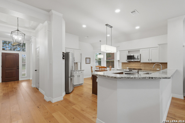 Image 7 of 39 For 24934 Crescent Trce