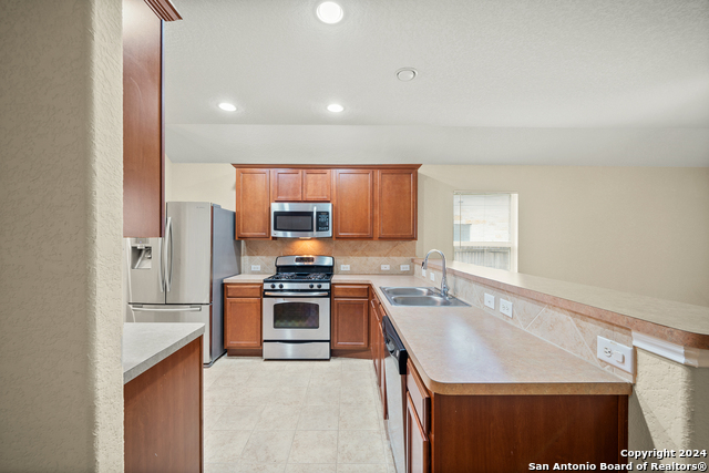 Image 12 of 26 For 3113 Muntjac