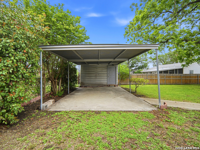 Image 26 of 28 For 1311 Rosewood Ave W