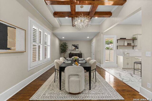 Image 13 of 63 For 617 Guenther E