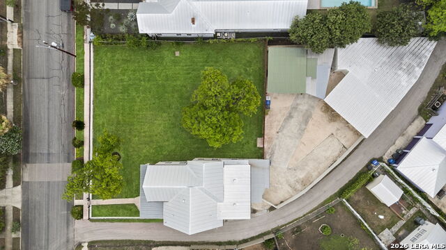 Image 49 of 63 For 617 Guenther E