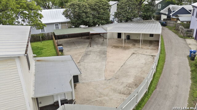 Image 51 of 63 For 617 Guenther E