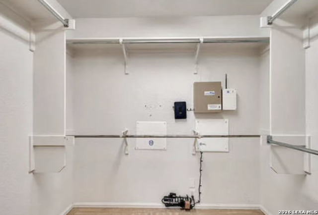 Image 27 of 28 For 2502 Grayson Cir  2502