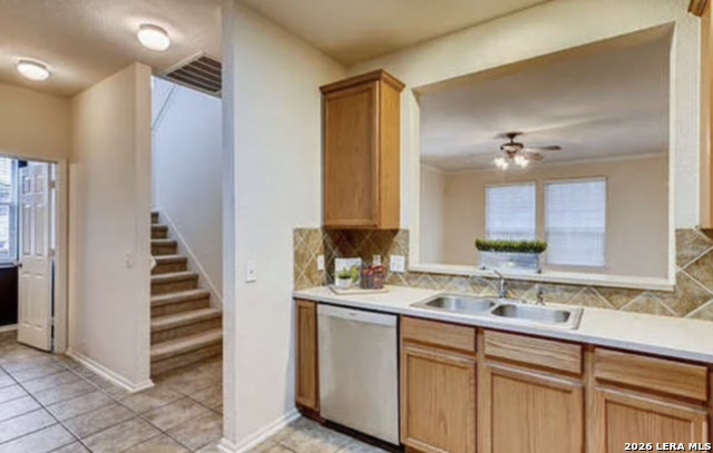 Image 5 of 28 For 2502 Grayson Cir  2502